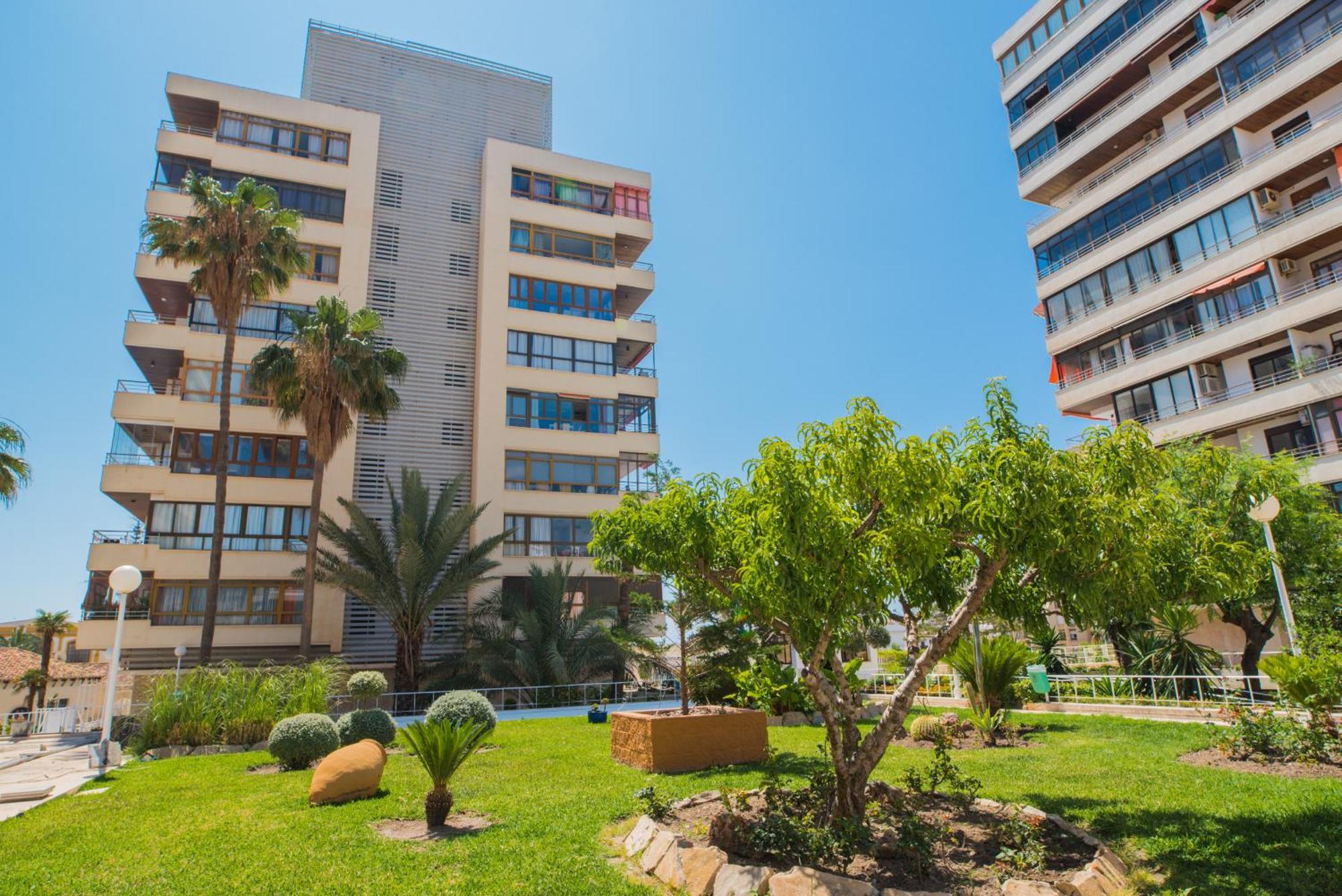 Nogalera Party&Beach Select Torremolinos Exterior foto